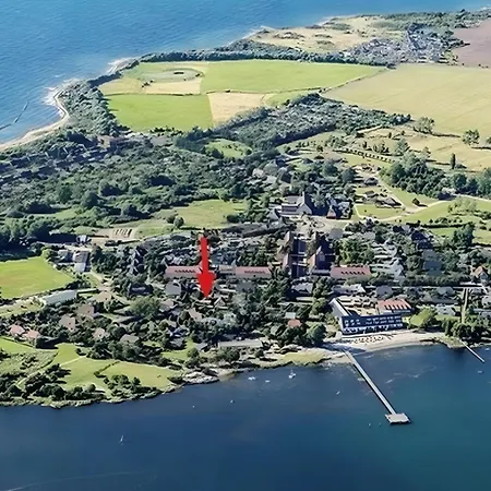 Für 4 Personen 60 M² In * Dranske